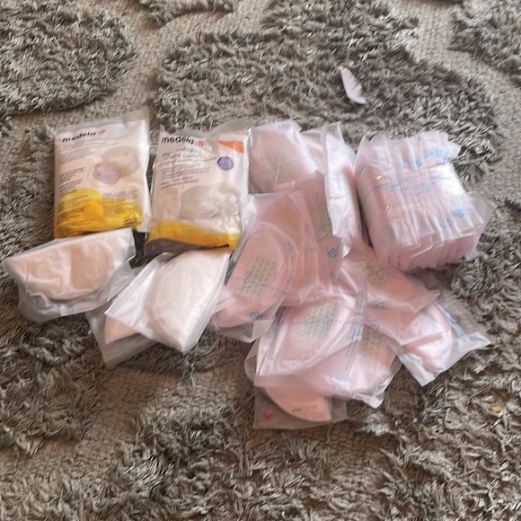 Nursing pads - Picture 2 of 2